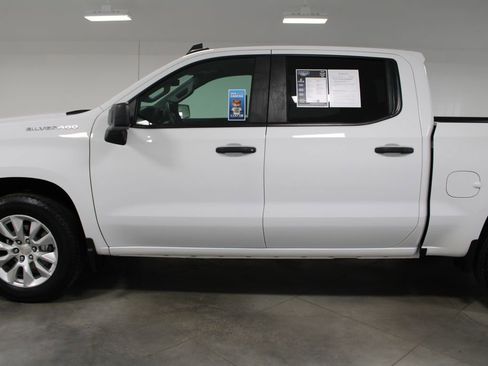 Used 2024 Chevrolet Silverado 1500 Custom image 6