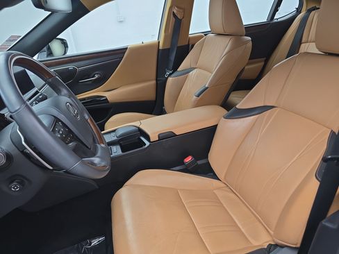 Used 2022 Lexus ES 350 Ultra Luxury w/ Accessory Package 2 FWD image 14