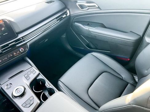 New 2026 Kia Sportage EX AWD/4WD image 13