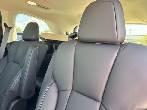 New 2026 Subaru Ascent Premium AWD/4WD image 13