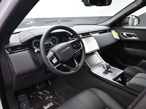 New 2026 Land Rover Range Rover Velar Dynamic SE AWD/4WD image 14