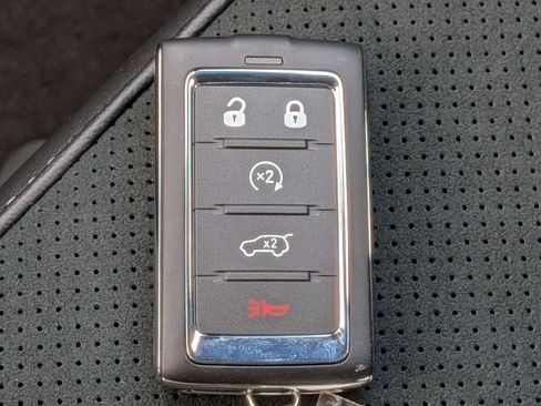 New 2026 Jeep Grand Cherokee 4WD image 31