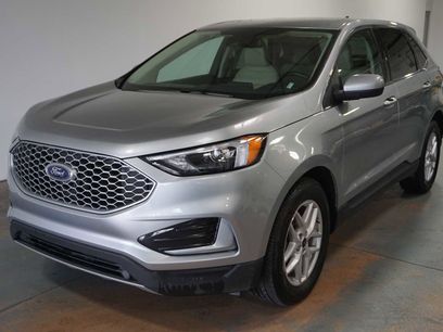 Used 2023 Ford Edge SEL