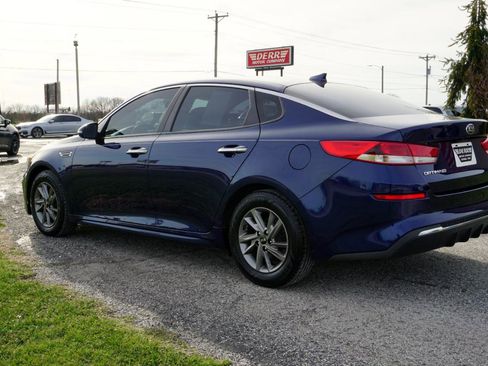 Used 2020 Kia Optima LX image 17