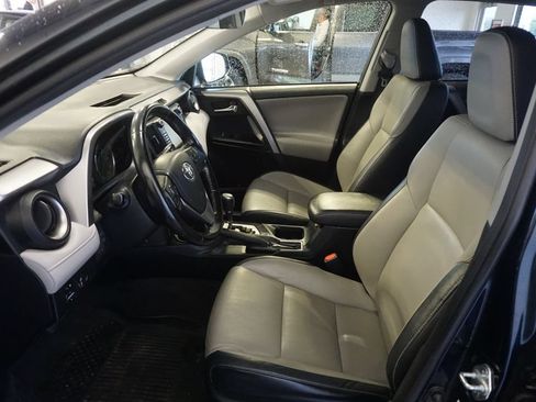 Used 2017 Toyota RAV4 Limited w/ Advanced Technology Package AWD/4WD image 22