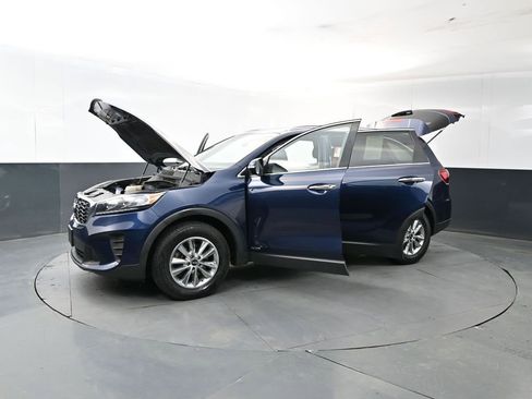Used 2019 Kia Sorento AWD w/ LX Convenience Package image 26
