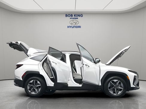 Certified 2025 Hyundai Tucson SEL image 29