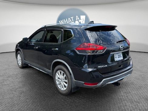 Used 2018 Nissan Rogue SV AWD/4WD image 6
