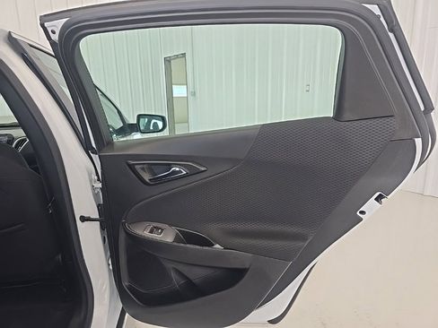 Used 2024 Chevrolet Malibu LT image 19