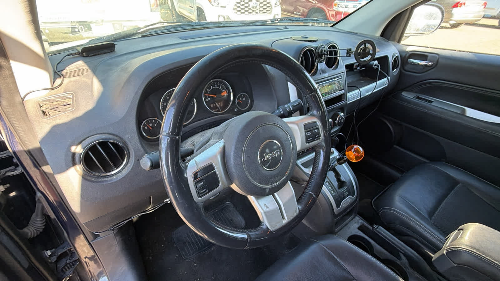 Used 2017 Jeep Compass Latitude AWD/4WD image 10