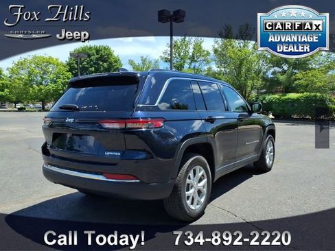 Used 2023 Jeep Grand Cherokee Limited AWD/4WD image 9