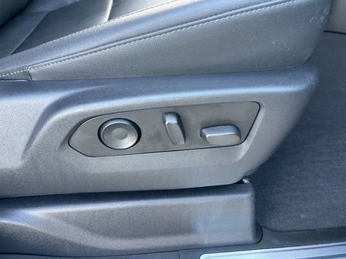 Used 2023 Chevrolet Silverado 1500 LTZ image 18