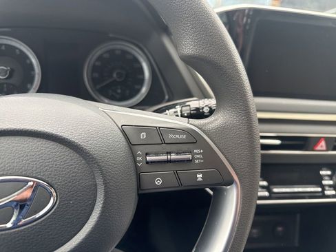Used 2023 Hyundai Sonata SEL w/ Cargo Package image 17
