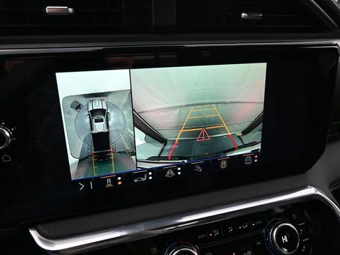 New 2026 GMC Sierra 3500 Denali w/ Denali Reserve Package image 15