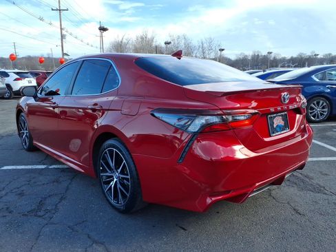 Certified 2023 Toyota Camry SE image 4