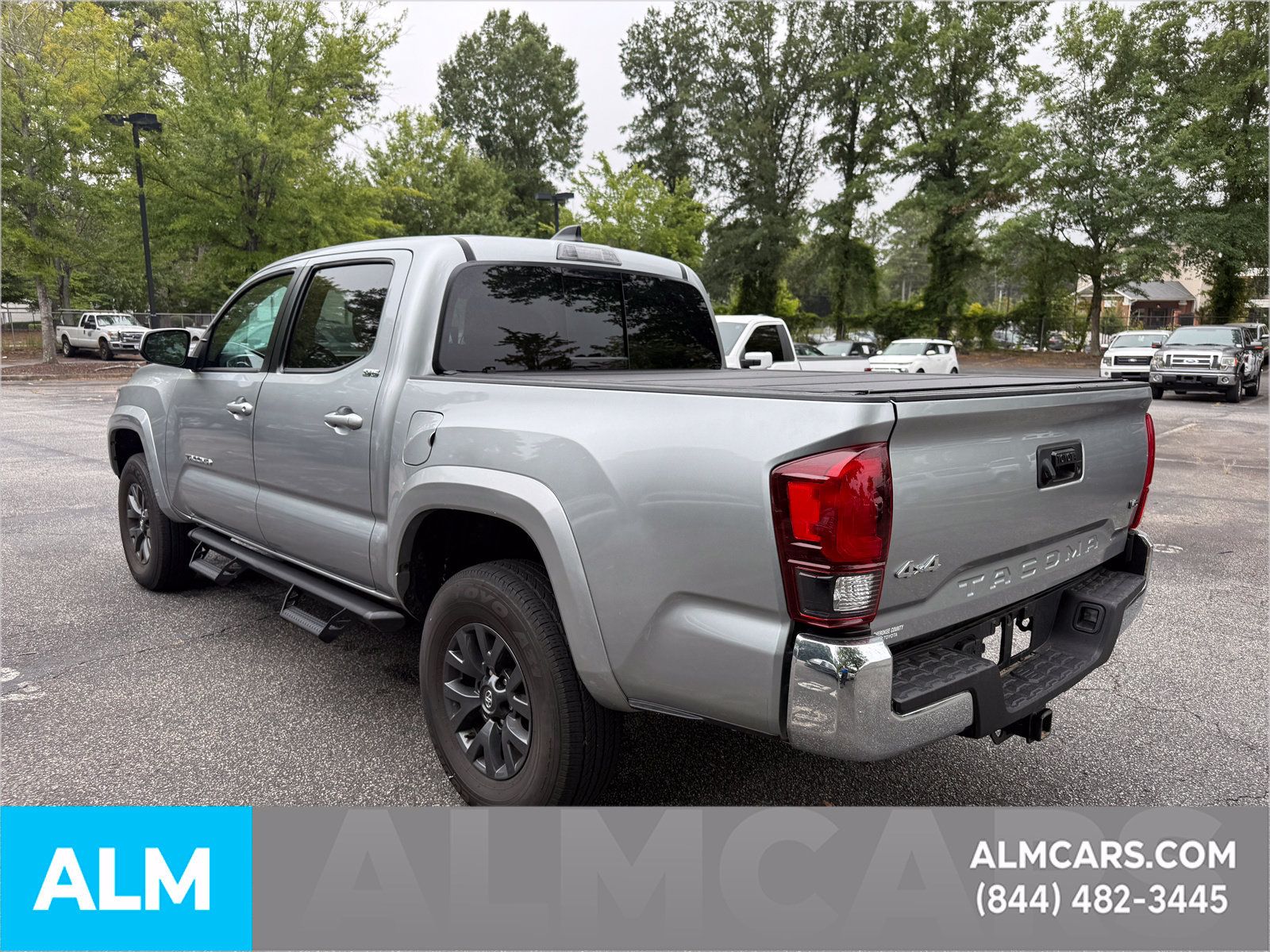 Used 2023 Toyota Tacoma SR5 AWD/4WD image 14