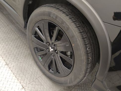 Used 2024 Mitsubishi Outlander Sport AWD image 31