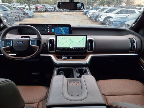 New 2025 Ford Expedition King Ranch image 7