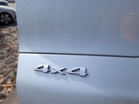 Used 2025 Jeep Grand Cherokee L Overland w/ Luxury Tech Group IV image 26