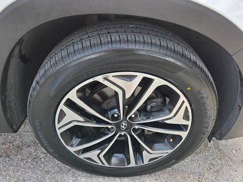 Used 2020 Hyundai Santa Fe Limited FWD image 10