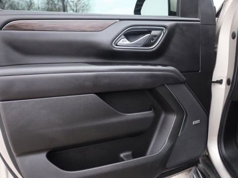 Used 2022 Chevrolet Tahoe LT image 24