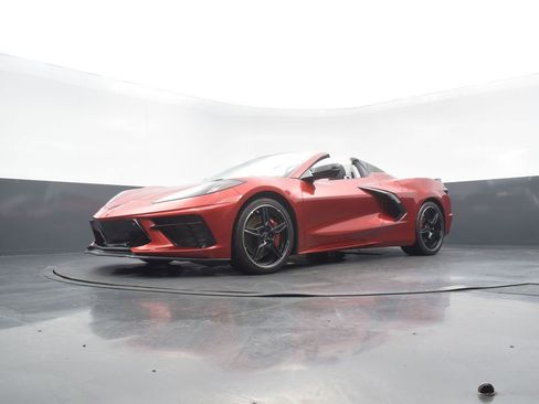 Used 2021 Chevrolet Corvette Stingray Premium Conv w/ Z51 Performance Package image 38