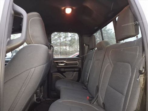 Used 2022 RAM 1500 Big Horn w/ Night Edition image 9