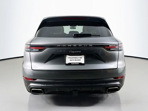 Certified 2023 Porsche Cayenne AWD/4WD image 10