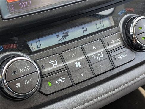 Used 2013 Toyota RAV4 XLE image 14