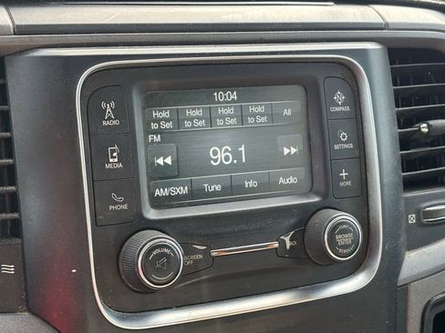 Used 2017 RAM 2500 Tradesman w/ Chrome Appearance Group image 9