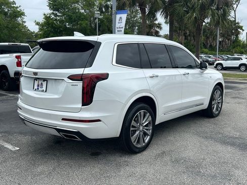 Used 2021 Cadillac XT6 Premium Luxury AWD/4WD image 7