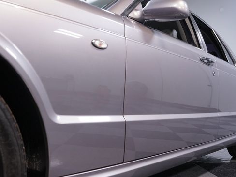Used 2002 Bentley Arnage T image 18
