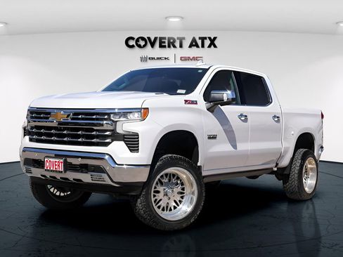 Used 2023 Chevrolet Silverado 1500 LTZ image 2