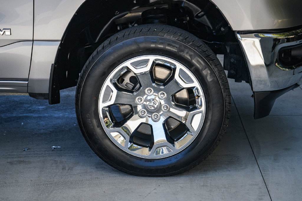 Used 2022 RAM 1500 Big Horn AWD/4WD image 12