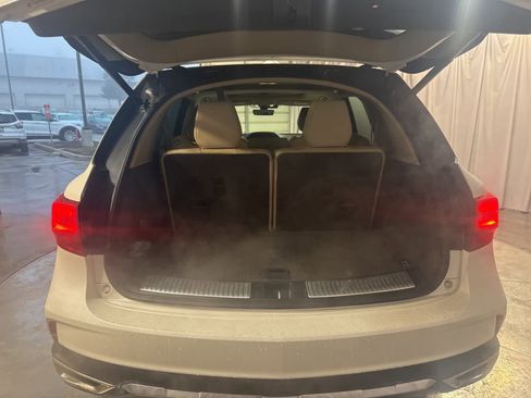 Used 2017 Acura MDX FWD image 11