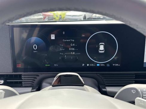 Used 2025 Hyundai Ioniq 5 SE RWD image 21