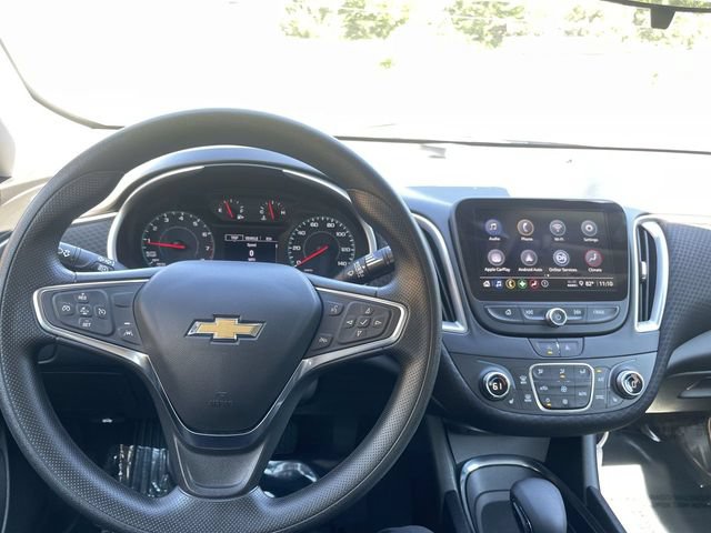 Certified 2025 Chevrolet Malibu LT FWD image 14