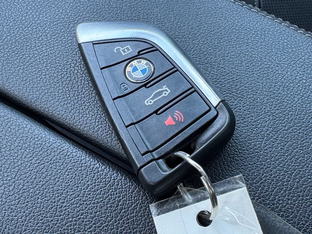Used 2023 BMW 530i xDrive w/ Convenience Package AWD/4WD image 36