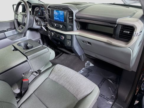 Used 2023 Ford F150 XLT image 28