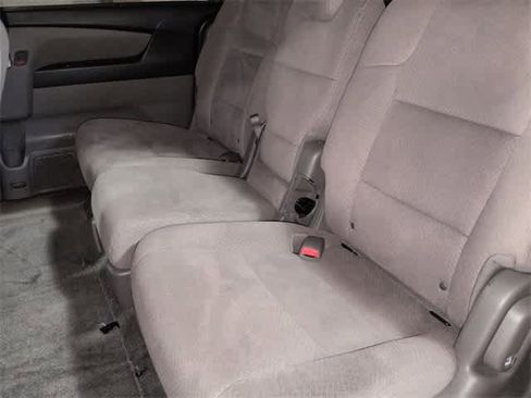 Used 2015 Honda Odyssey EX image 19