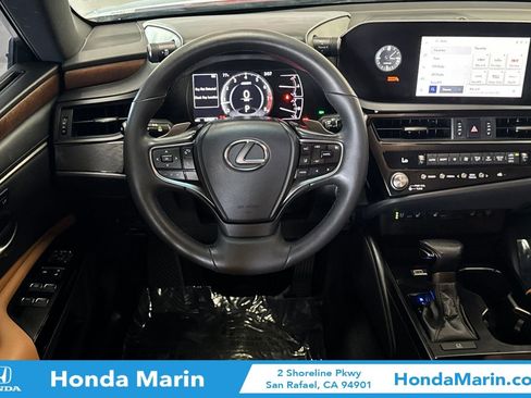 Used 2023 Lexus ES 350 w/ Premium Package FWD image 18