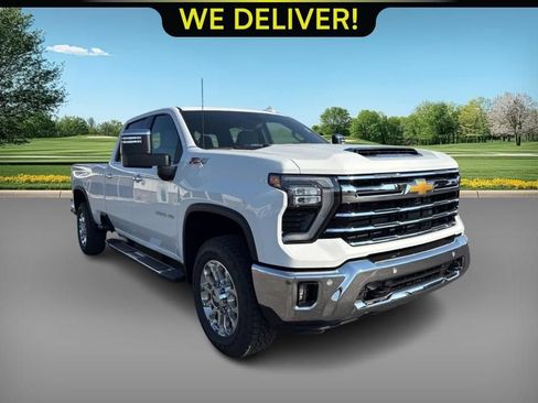 New 2025 Chevrolet Silverado 3500 LTZ w/ LTZ Premium Package AWD/4WD image 3