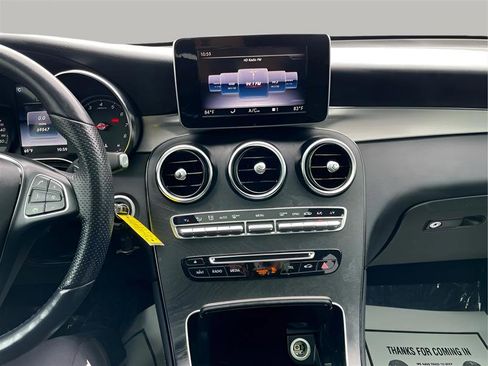 Used 2019 Mercedes-Benz GLC 300 image 18