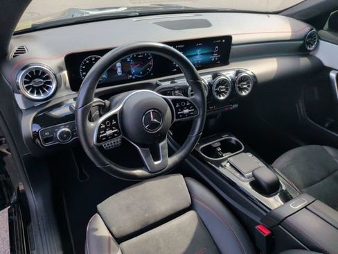 Used 2022 Mercedes-Benz CLA 250 4MATIC image 12