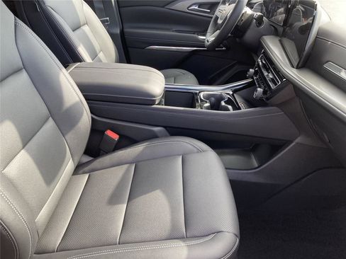 New 2026 Chevrolet Traverse LT image 21