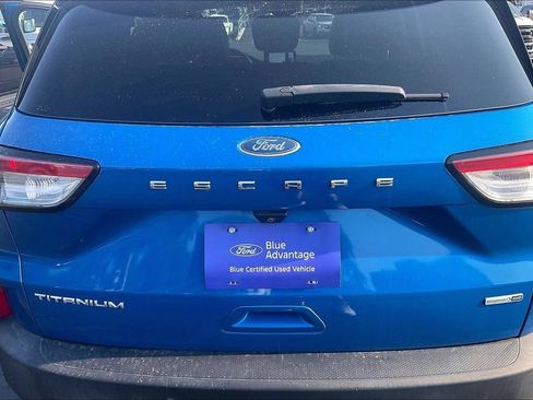Certified 2020 Ford Escape Titanium AWD/4WD image 31