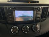Used 2018 Toyota RAV4 LE image 2