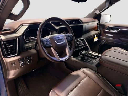 Used 2024 GMC Sierra 1500 Denali w/ Denali Reserve Package AWD/4WD image 8