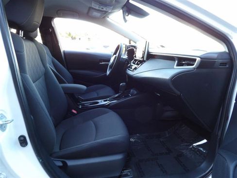 Used 2020 Toyota Corolla LE image 14