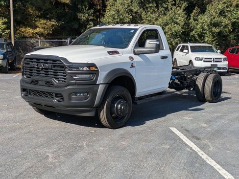 New 2026 RAM 4500 Tradesman AWD/4WD image 7
